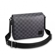 Сумка-мессенджер Louis Vuitton District PM Damier Infini