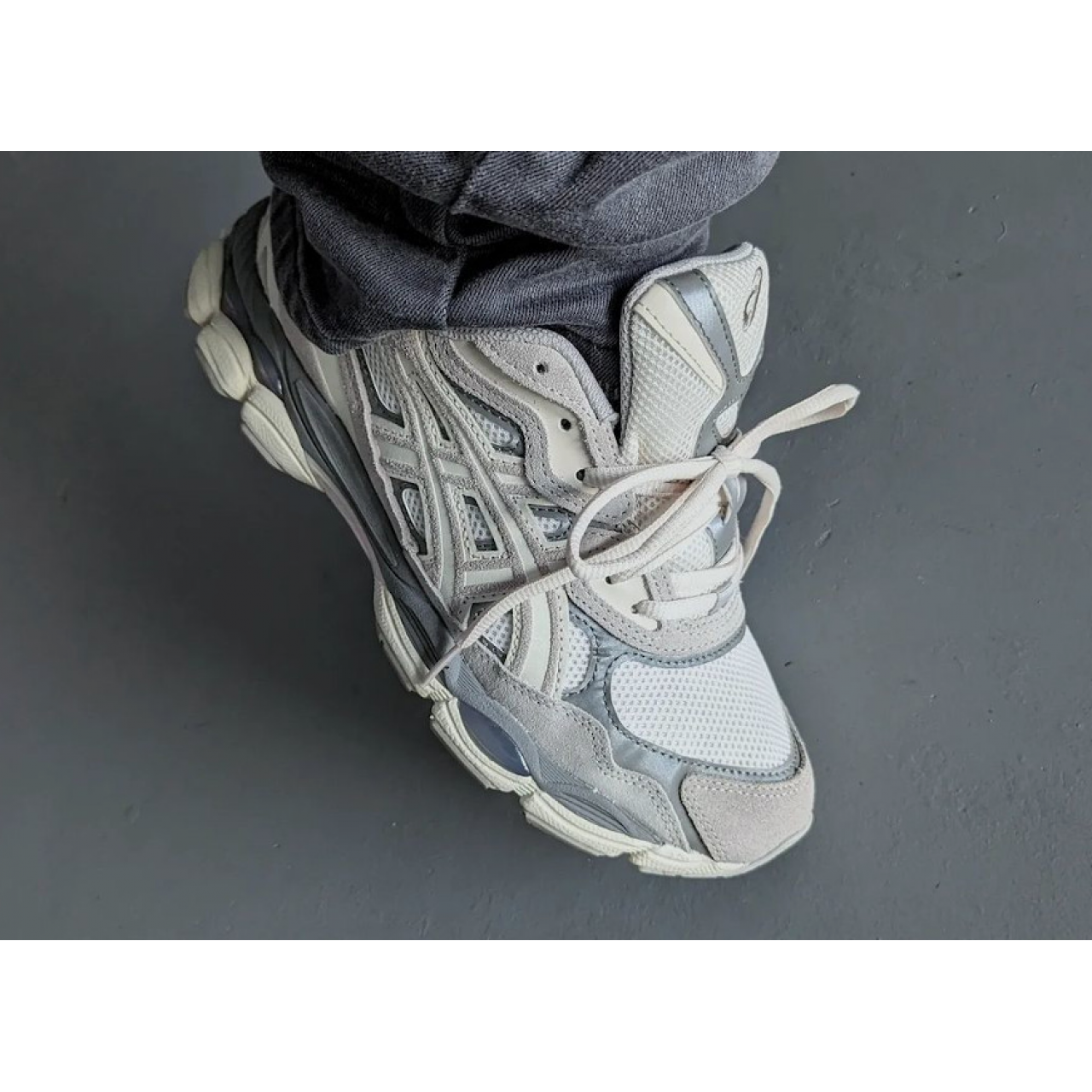 Кроссовки ASICS Gel NYC Cream Oyster Grey 1201A789-103