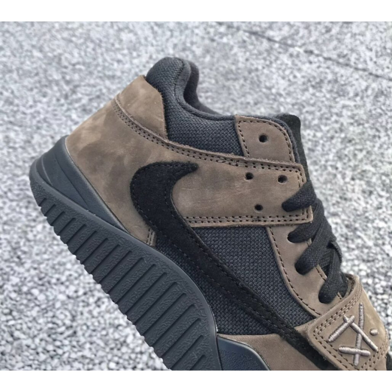 Кроссовки Travis Scott x Jordan Jumpman Jack «Dark Mocha» FZ8117-204