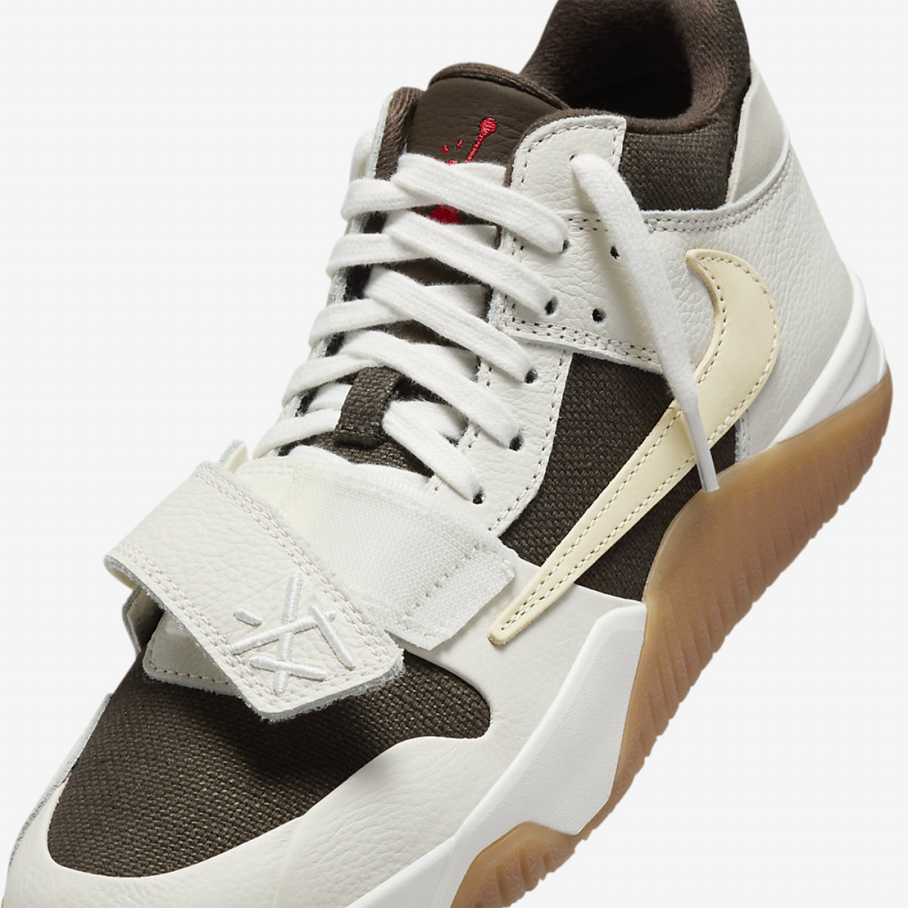 Travis Scott x Jordan Jumpman Jack “Sail” FZ8117-100