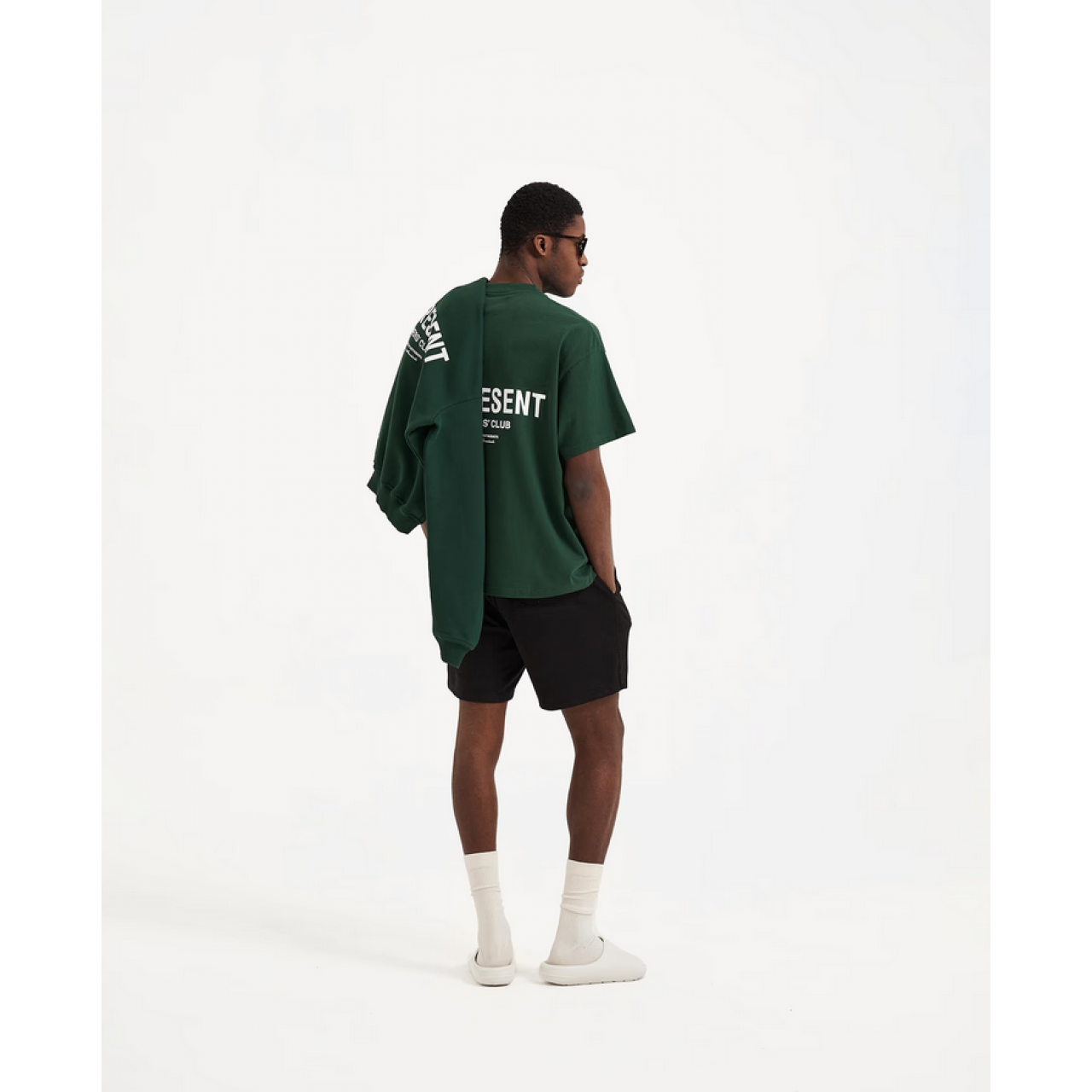 Футболка Represent Owners Club T-Shirt Racing Green зеленая