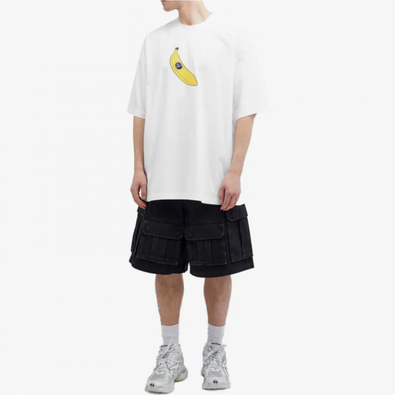 Футболка VETEMENTS Banana T-Shirt White UE64TR380W