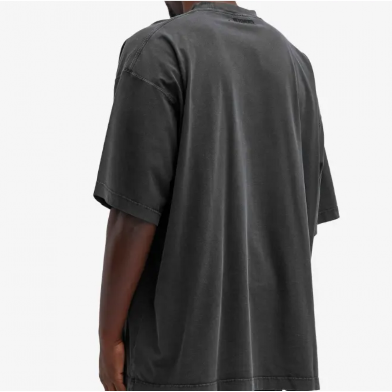 Футболка VETEMENTS Limited Edition Logo T-Shirt Washed Black