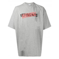 VETEMENTS