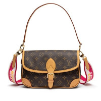 Louis Vuitton Diane Канва Monogram
