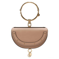 Chloé